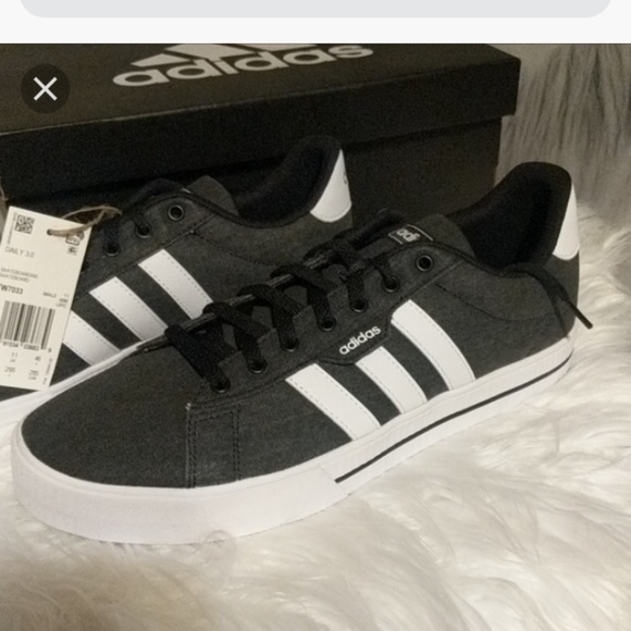 Shoes - Picture 1 of 2